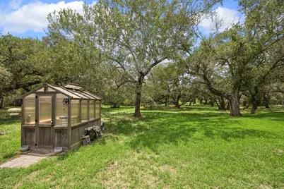 1712 County Road 103, Columbus, TX 78934 - Photo 34