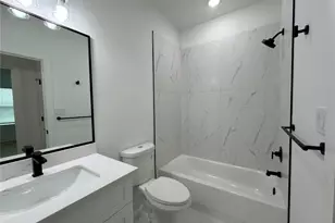 1806 Benson St, Houston, TX 77020 - Photo 12