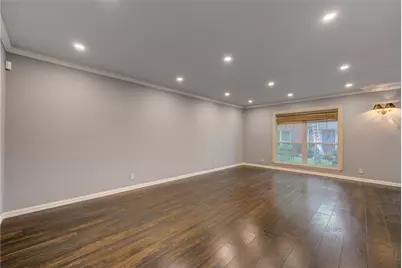 6324 Briar Rose Drive #198, Houston, TX 77057 - Photo 8
