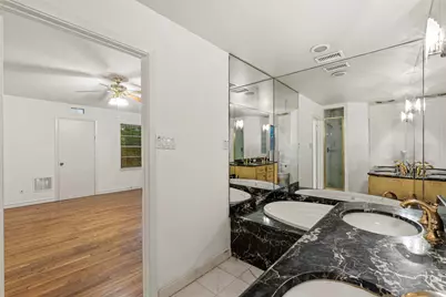 2927 Rockyridge Drive, Houston, TX 77063 - Photo 18