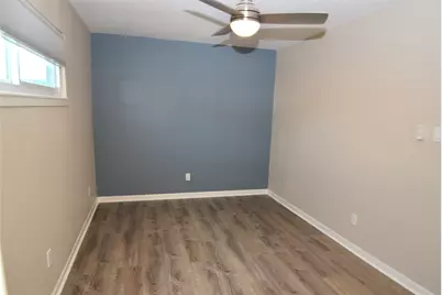 1725 Ave O #REAR, Galveston, TX 77550 - Photo 12