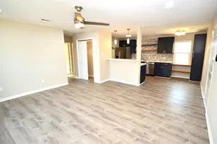 1725 Avenue O, Galveston, TX 77550 - Photo 8