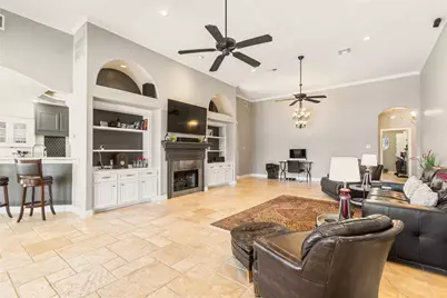 11 Villas Ways Drive, Conroe, TX 77356 - Photo 16