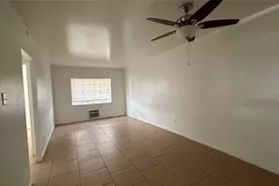 5611 Jackson St, Houston, TX 77004 - Photo 2