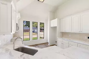 3239 Chippers Crossing, Montgomery, TX 77356 - Photo 10