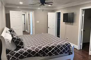 6335 Tall Willow Dr, Houston, TX 77088 - Photo 32