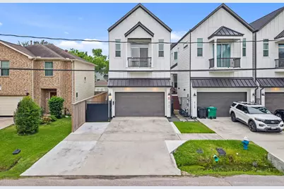 816 E 38th St #C, Houston, TX 77022 - Photo 2