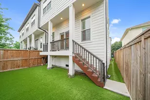 816 E 38th St, Houston, TX 77022 - Photo 32
