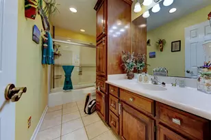 228 S Amherst Dr, West Columbia, TX 77486 - Photo 26