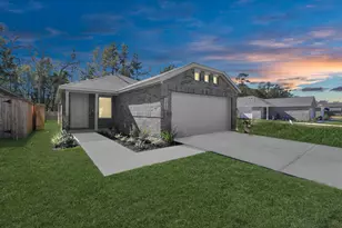 22760 Hackberry Leaf Dr, New Caney, TX 77357 - Photo 2