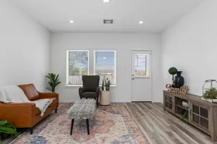 4034 Bronco Station, League City, TX 77573 - Photo 16