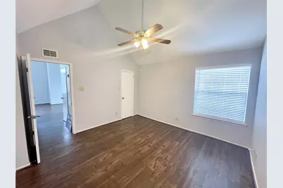 14550 Fonmeadow Drive #806, Houston, TX 77035 - Photo 10