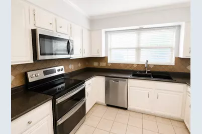 3111 West Creek Club Drive, Missouri City, TX 77459 - Photo 16
