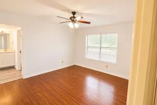 3111 W Creek Club Dr, Missouri City, TX 77459 - Photo 8