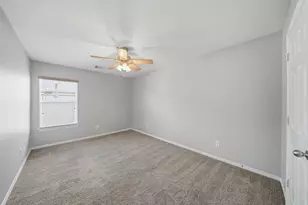 13306 Hickory Springs Ln, Pearland, TX 77584 - Photo 12