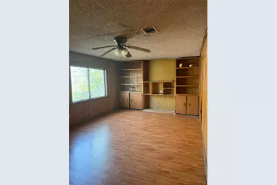 4622 Russell Street, Houston, TX 77026 - Photo 6