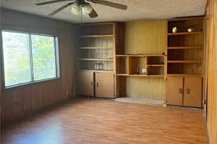 4622 Russell St, Houston, TX 77026 - Photo 6