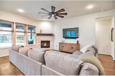 30718 Parkside Passage Drive, Fulshear, TX 77441 - Photo 8