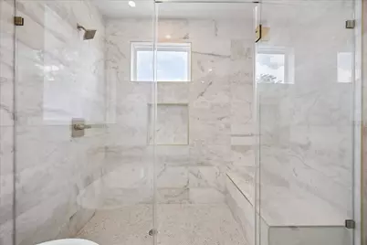 1034 W 17th St Street #A, Houston, TX 77008 - Photo 22