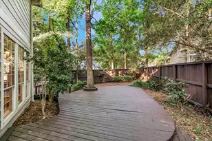 76 Piper Trace, The Woodlands, TX 77381 - Photo 2