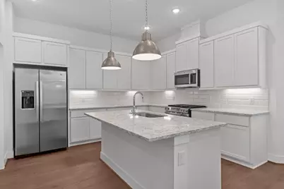 10126 Palm Springs Place, Iowa Colony, TX 77583 - Photo 12