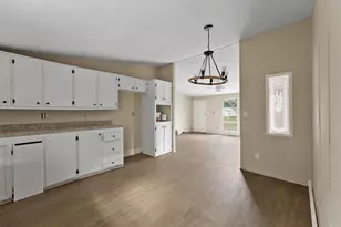 16212 Lone Star Ranch Dr, Conroe, TX 77302 - Photo 8