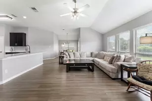 38318 E Sulphur Creek Dr, Magnolia, TX 77355 - Photo 16