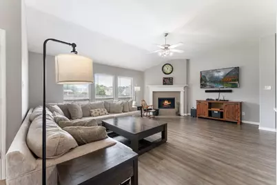 38318 E Sulphur Creek Drive, Magnolia, TX 77355 - Photo 14