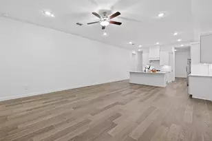 3917 Pyrus Dr, Pearland, TX 77581 - Photo 4