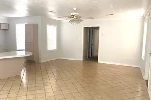 181 Barracuda St, Hitchcock, TX 77563 - Photo 10