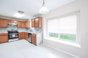 15734 Briargate Ct, Houston, TX 77489 - Photo 12