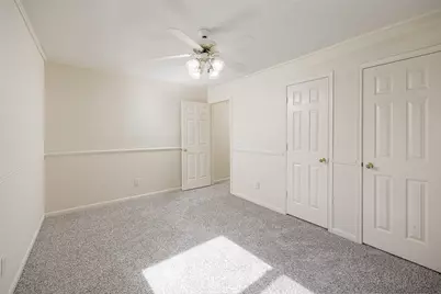 20519 Valley Wells Drive, Katy, TX 77449 - Photo 10