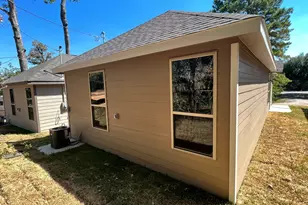 11606 Vistawood St, Willis, TX 77318 - Photo 6