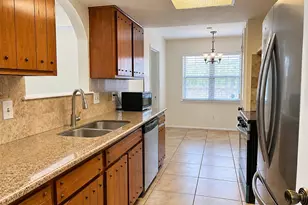 8831 Hendon Ln, Houston, TX 77036 - Photo 8
