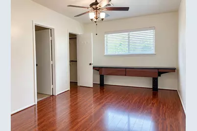 8831 Hendon Ln, Houston, TX 77036 - Photo 14
