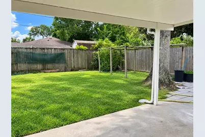 8831 Hendon Ln, Houston, TX 77036 - Photo 24