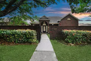 4727 Cashel Castle Dr, Houston, TX 77069 - Photo 10