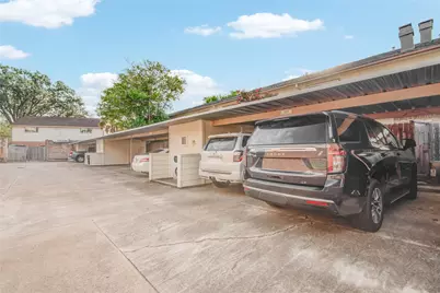 1334 Country Place Drive, Houston, TX 77079 - Photo 36