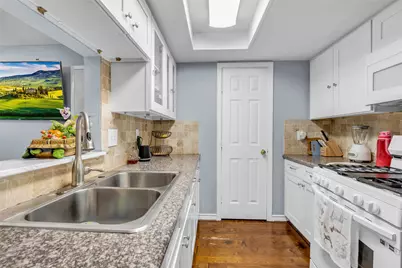 10730 Filey Lane, Houston, TX 77013 - Photo 8