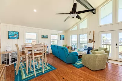 12910 Buccaneer Parkway, Freeport, TX 77541 - Photo 12