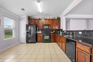 3132 Cambridge Meadows Ln, League City, TX 77539 - Photo 12