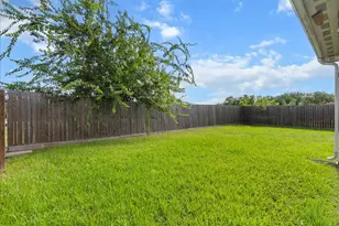 3132 Cambridge Meadows Ln, League City, TX 77539 - Photo 26