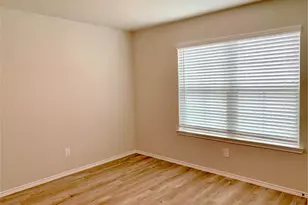 2203 Levant Ln, Baytown, TX 77523 - Photo 12