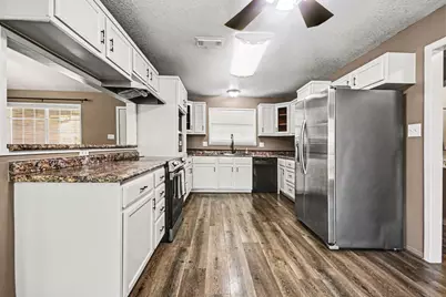 21503 Pecan Bend Road, Damon, TX 77430 - Photo 12