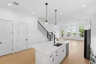 5004 Darling St, Houston, TX 77007 - Photo 10