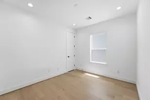 5004 Darling St, Houston, TX 77007 - Photo 20