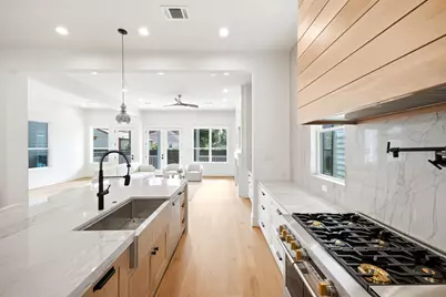 1317 Waverly Street, Houston, TX 77008 - Photo 12