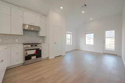 27106 Wandering Glen Lane, Katy, TX 77493 - Photo 12
