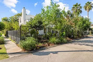 235 Malone St, Houston, TX 77007 - Photo 4