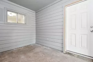 44 Farrell St, Houston, TX 77022 - Photo 12